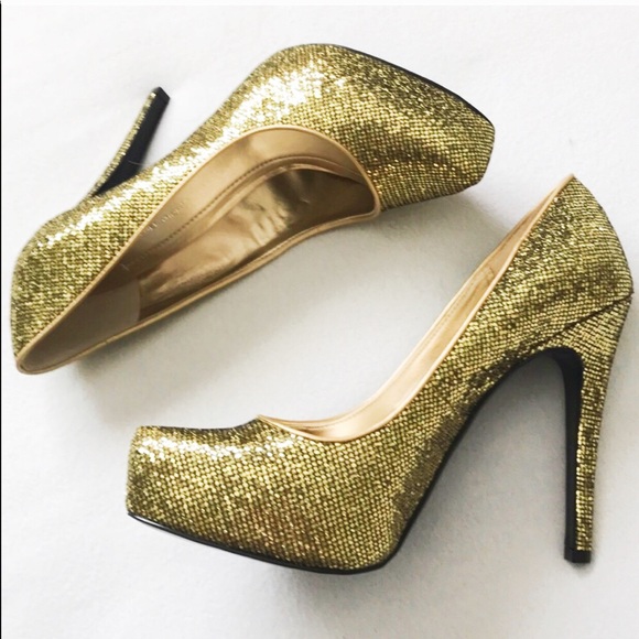 BCBGeneration gold sparkle pumps - Picture 4 of 5